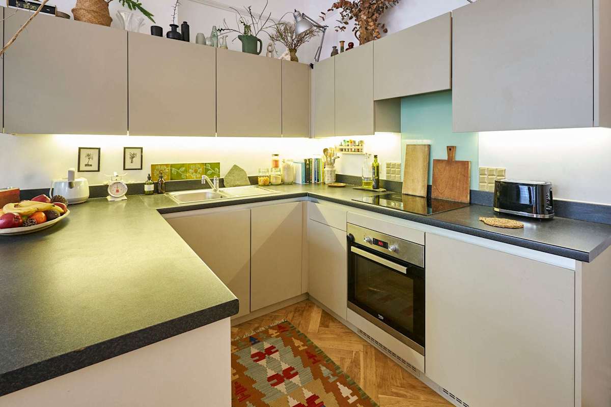 Brunswick Place Flat – photo 2