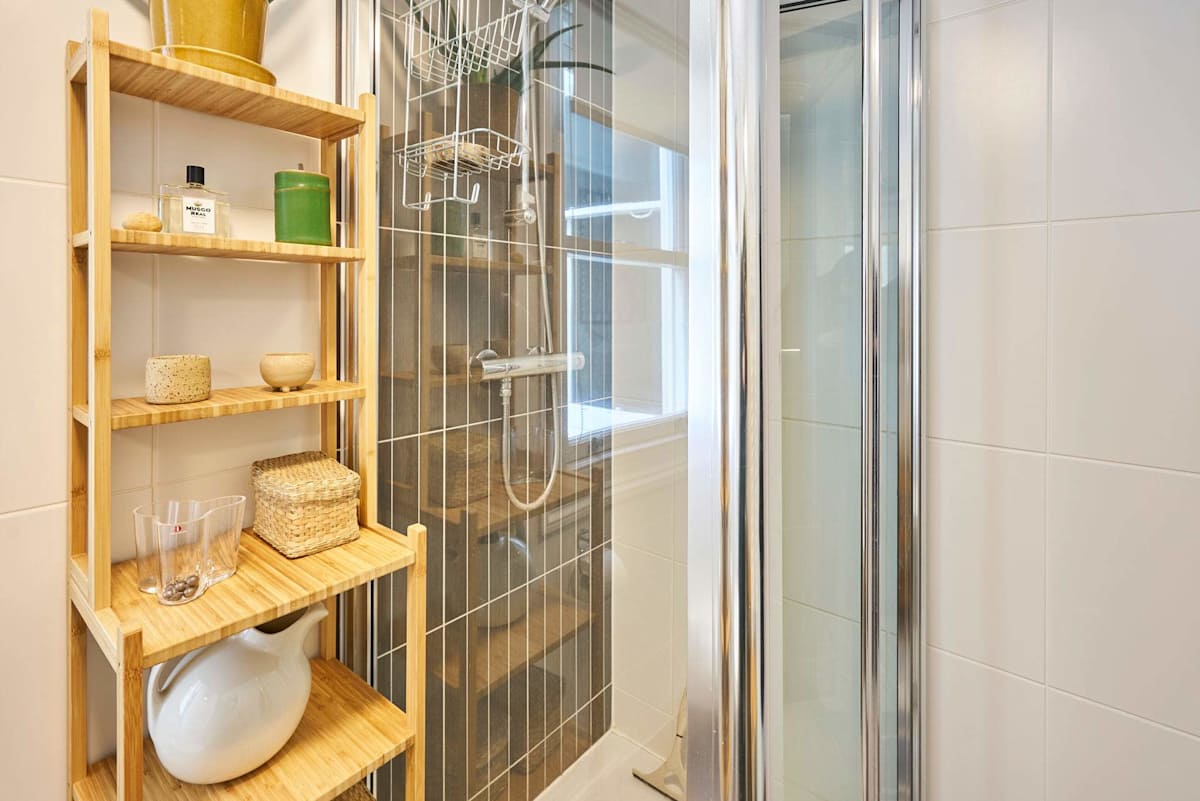 Brunswick Place Flat – photo 11