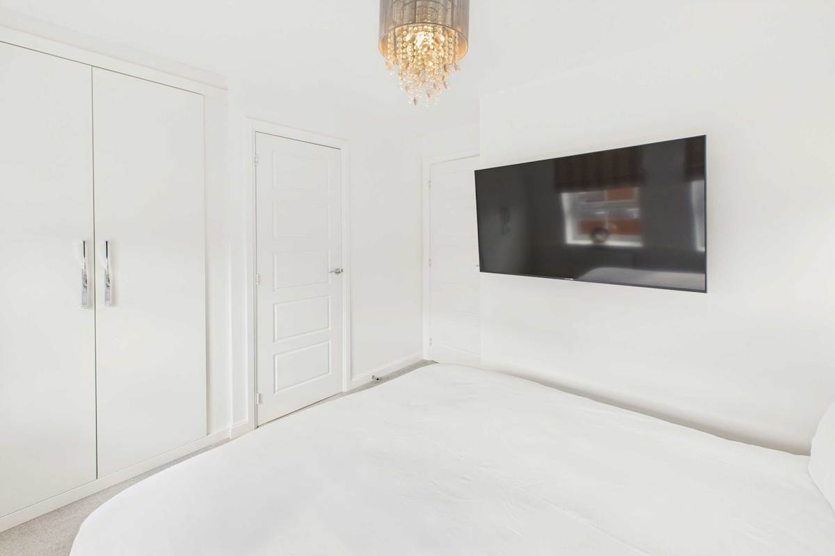 Orient House – photo 14