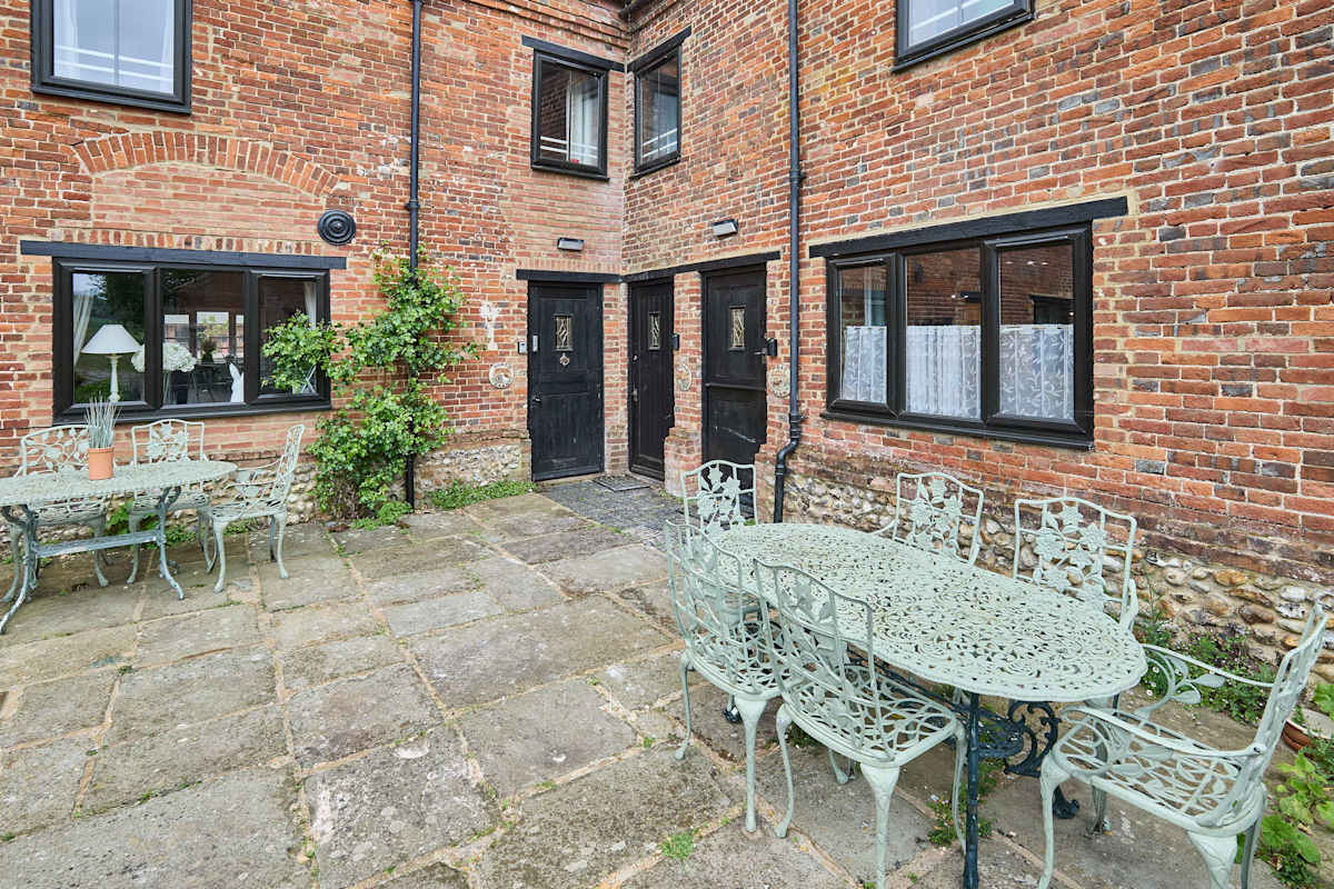 West Barn – photo 6