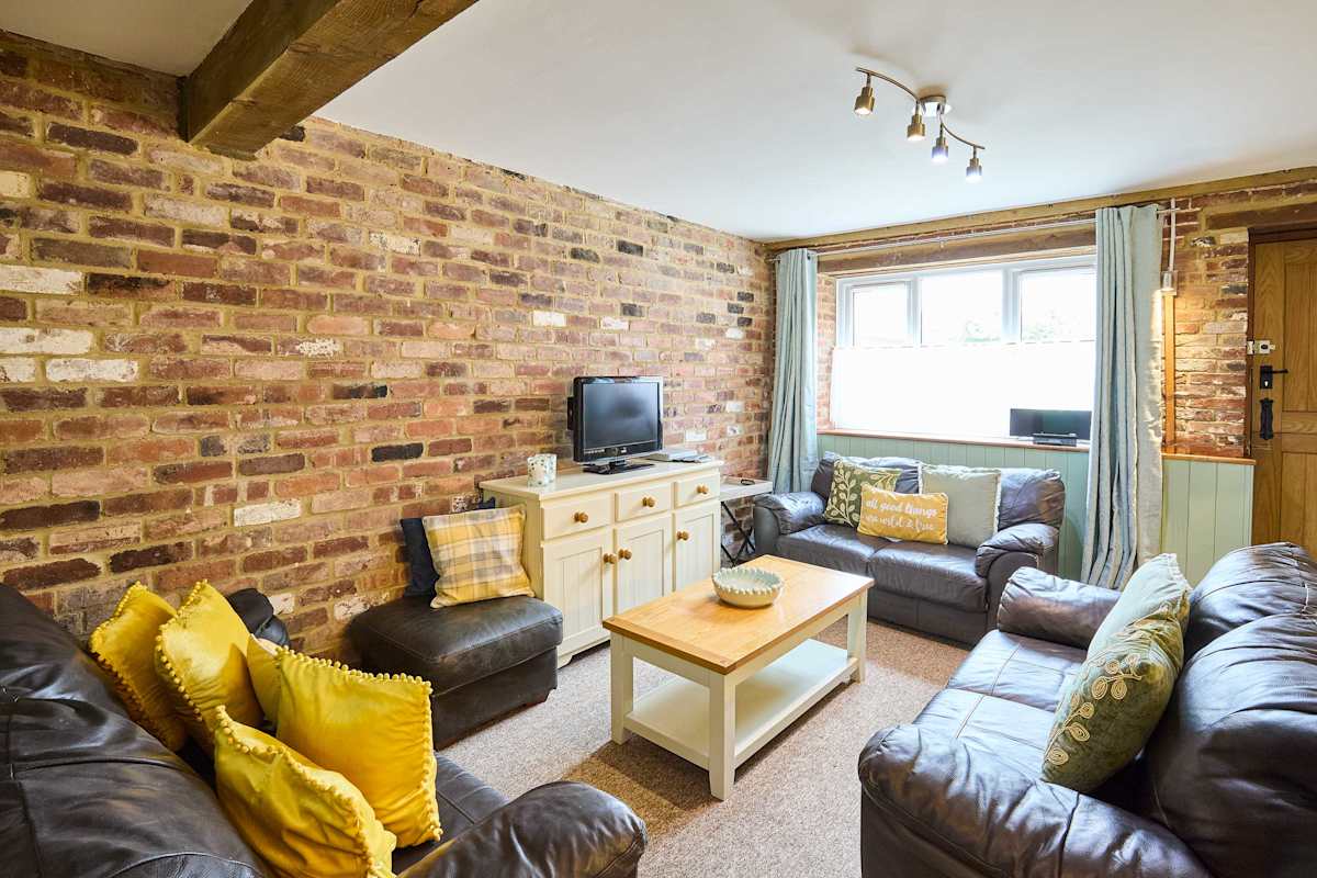 West Barn – photo 9
