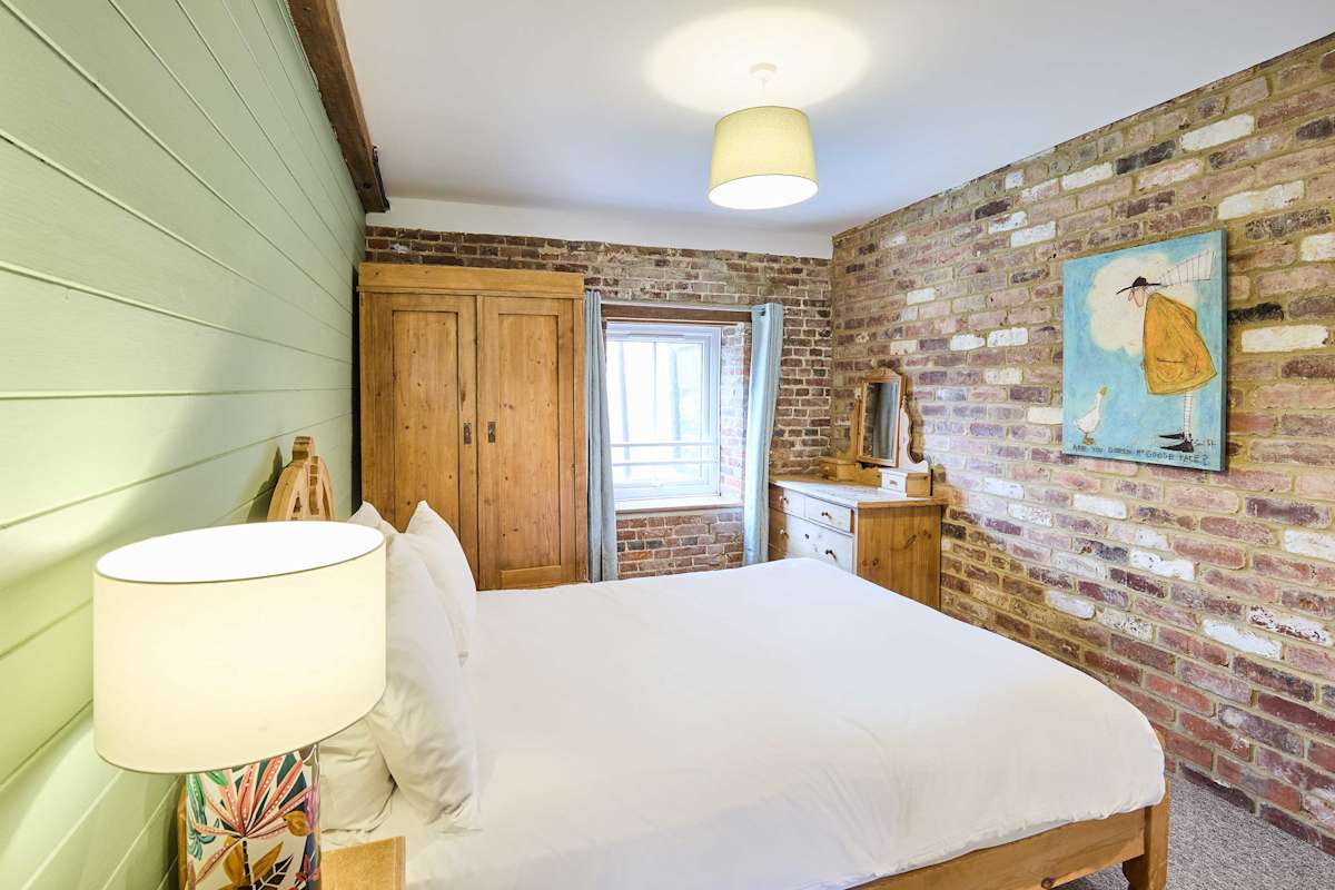 West Barn – photo 16