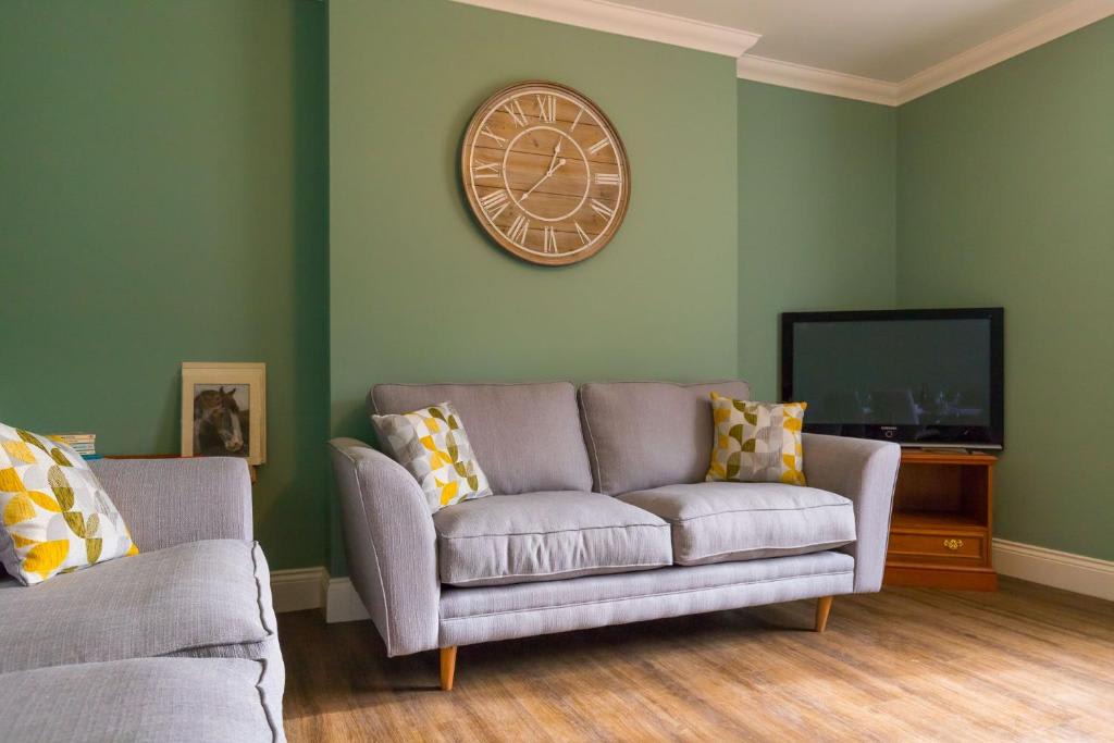 Redwings Sanctuary Rooms – photo 10