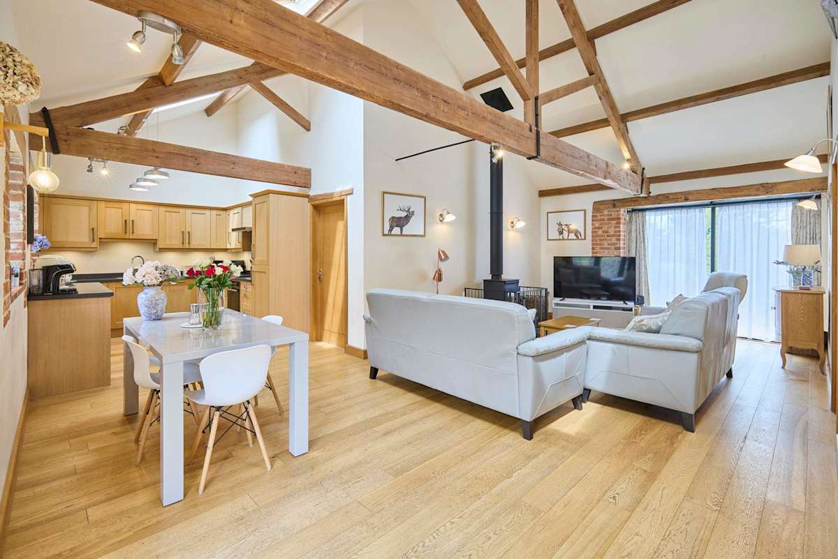 Rupert's Barn – photo 1