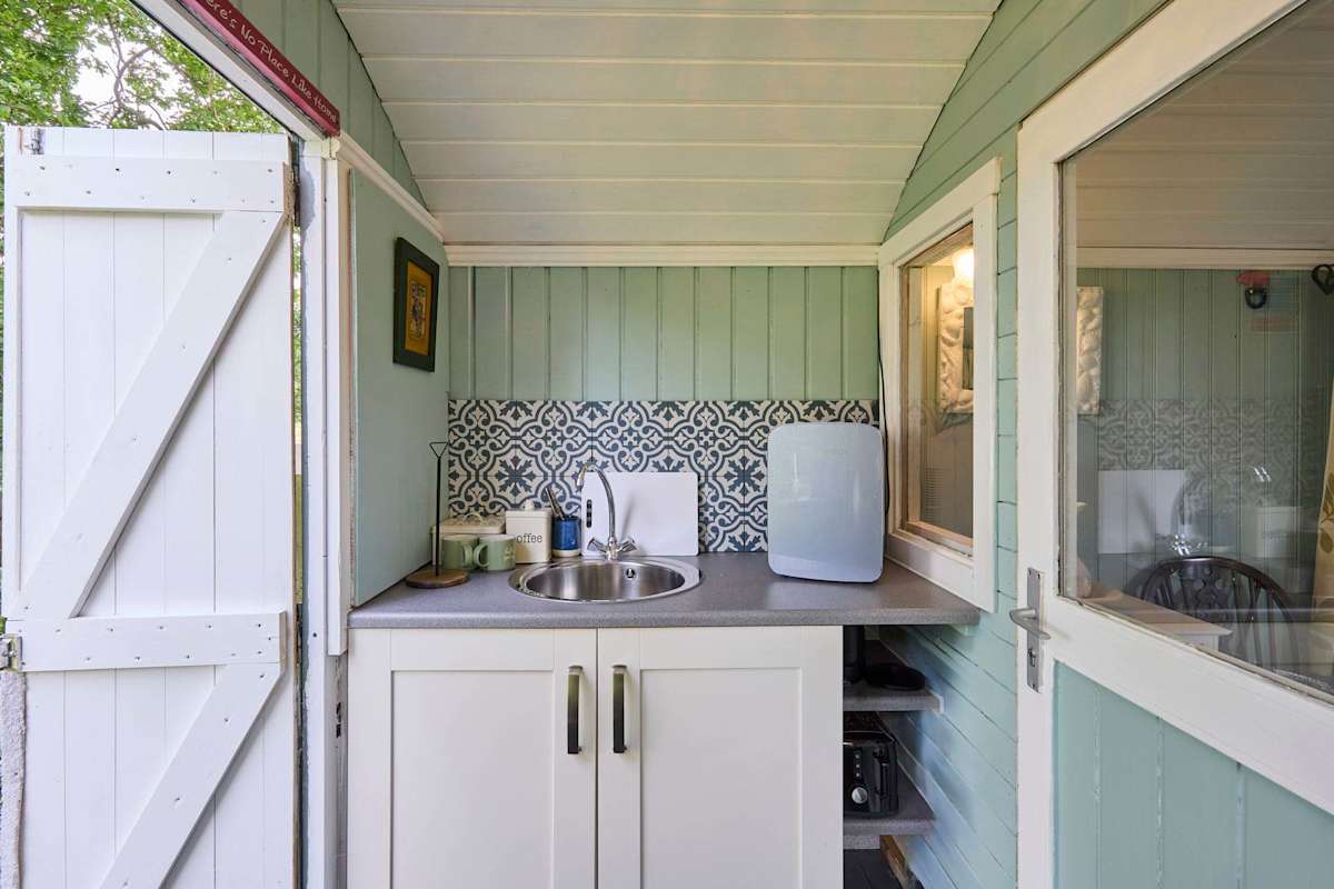 Shepherd's Hut – photo 6