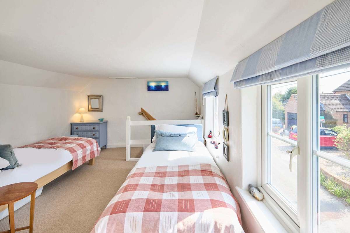 Pebble Cottage – photo 17