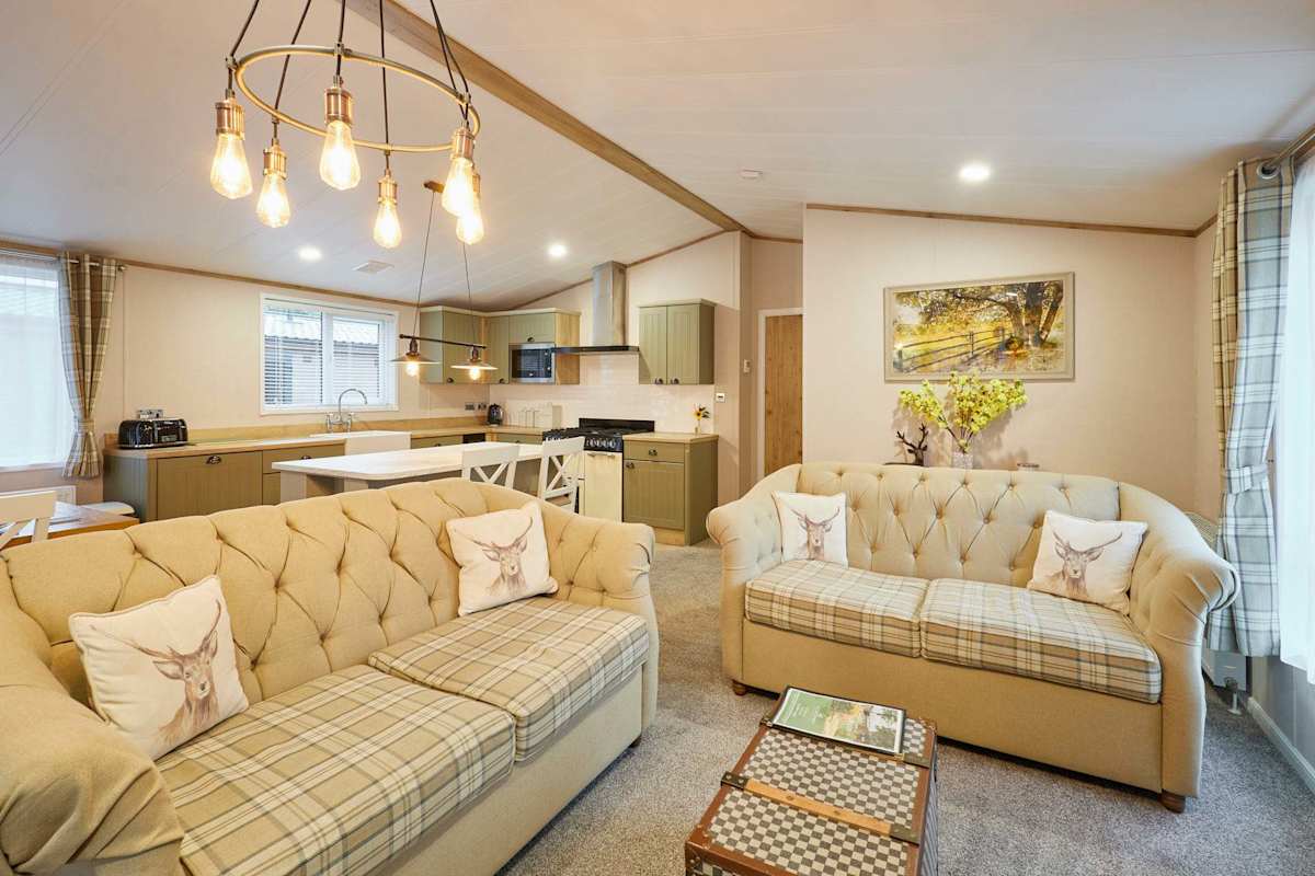 Foxglove Lodge – photo 2