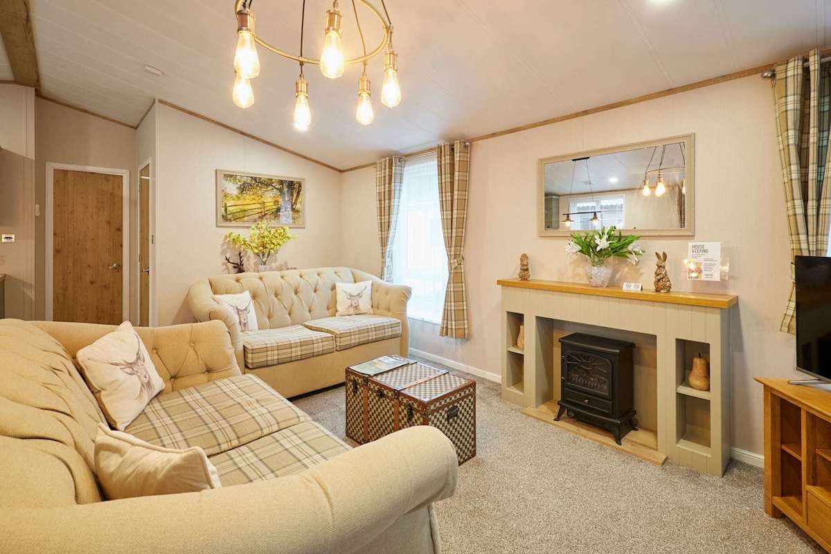 Foxglove Lodge – photo 3
