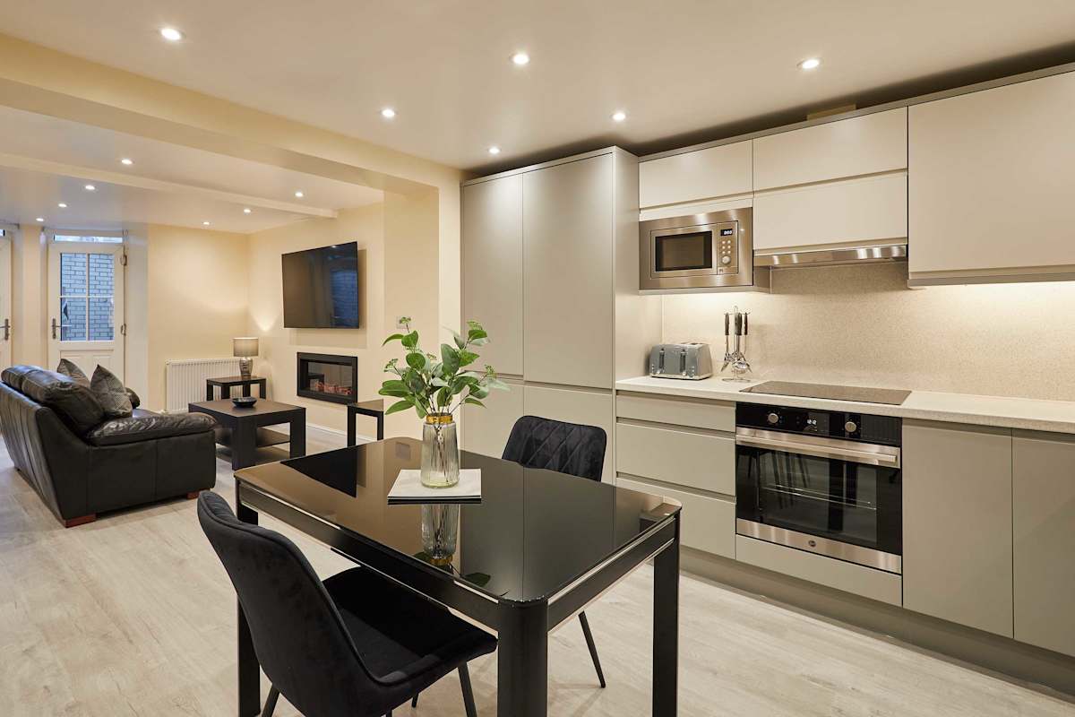Ross's View, Basement, Apartment 1 – photo 5