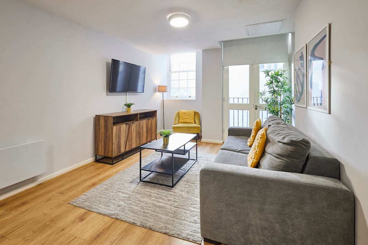 Apartment 6, Stanley Street – photo 8