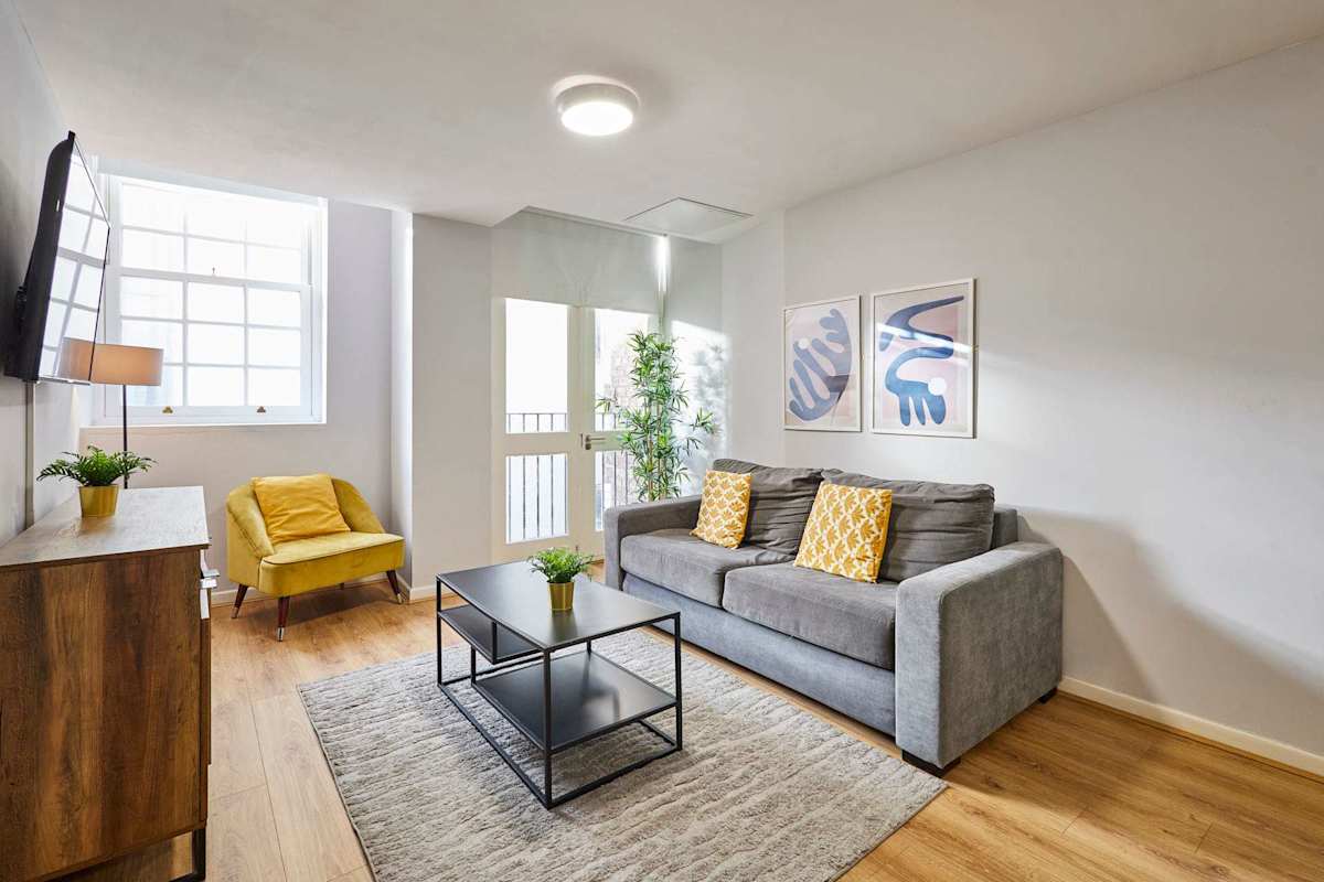 Apartment 6, Stanley Street – photo 1