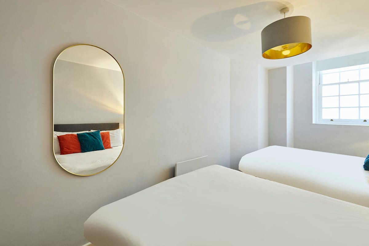 Apartment 6, Stanley Street – photo 17