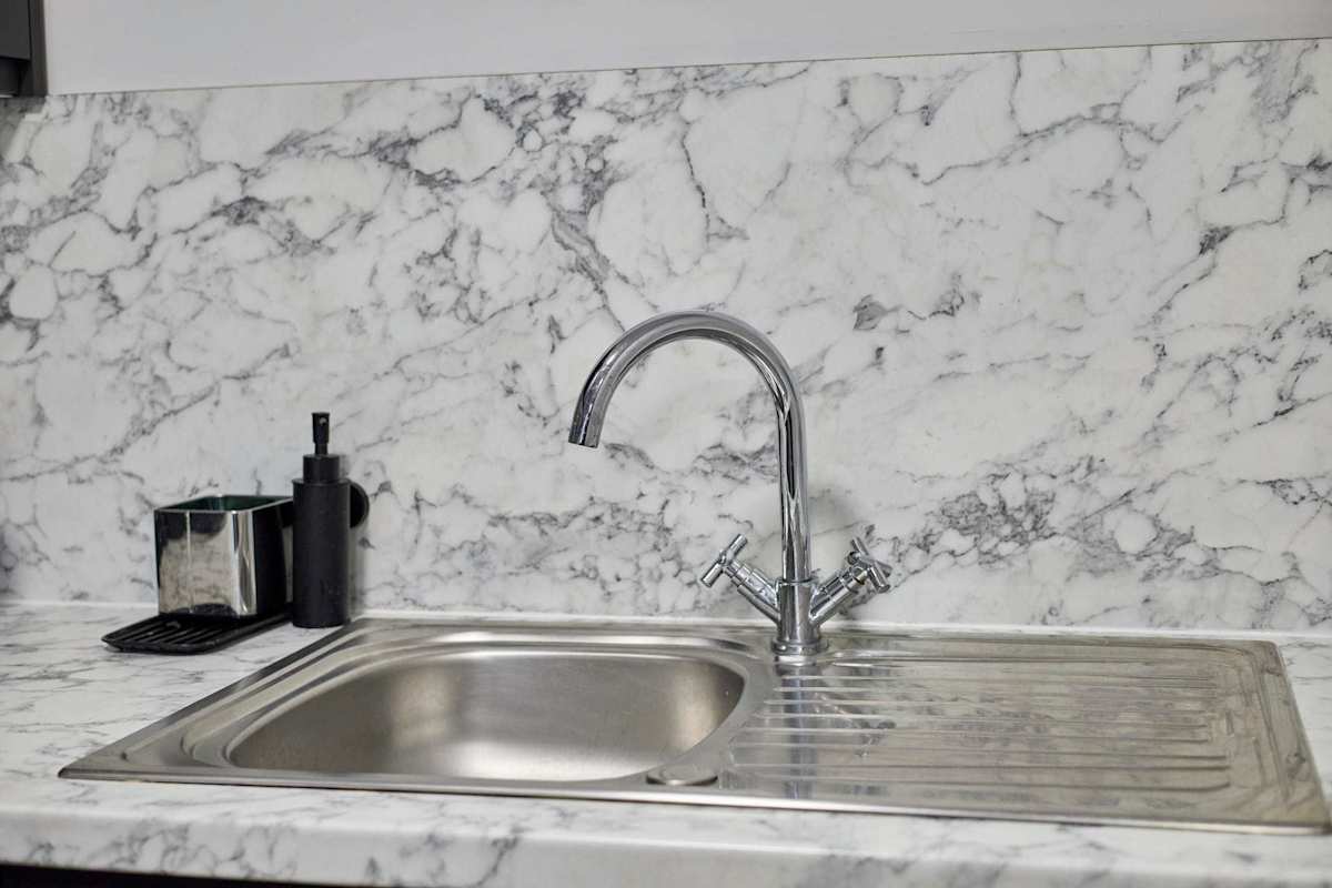 Apartment 7, Stanley Street – photo 11