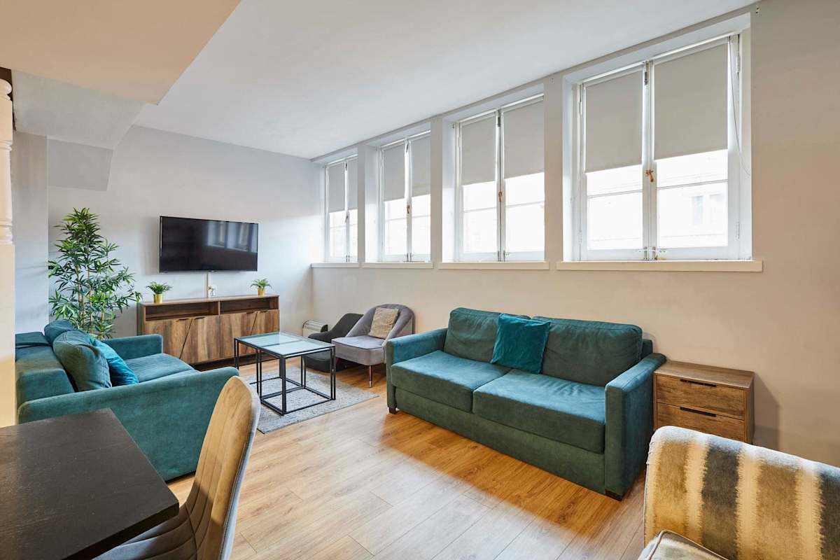 Apartment 8, Stanley Street – photo 1