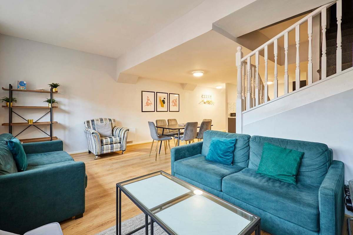 Apartment 8, Stanley Street – photo 8