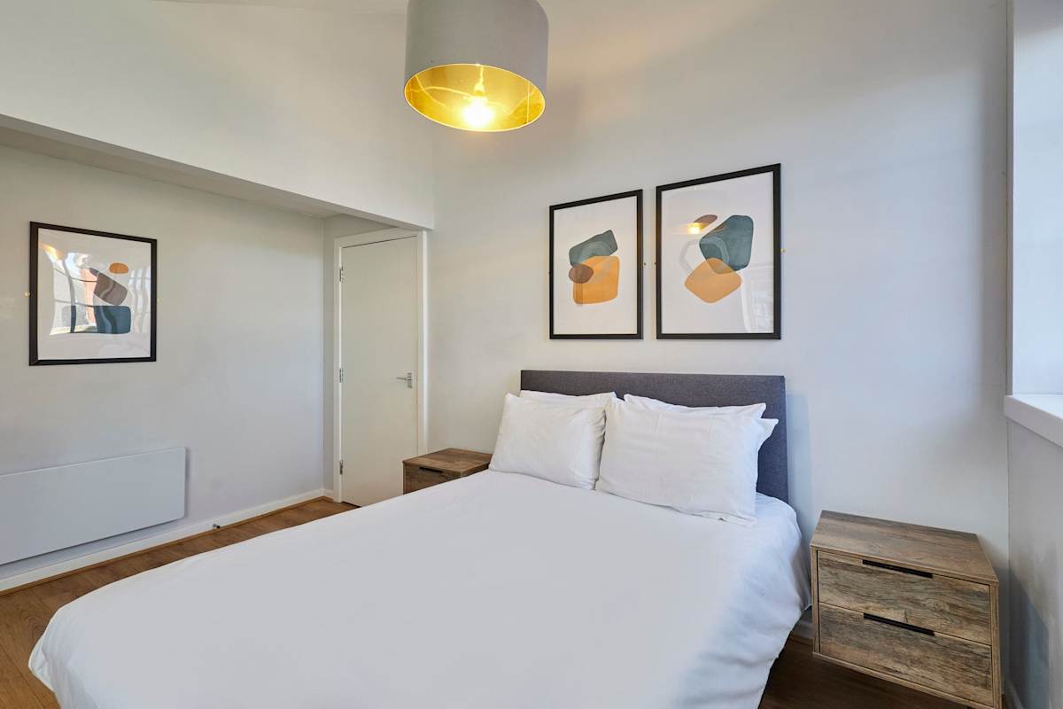 Apartment 8, Stanley Street – photo 26
