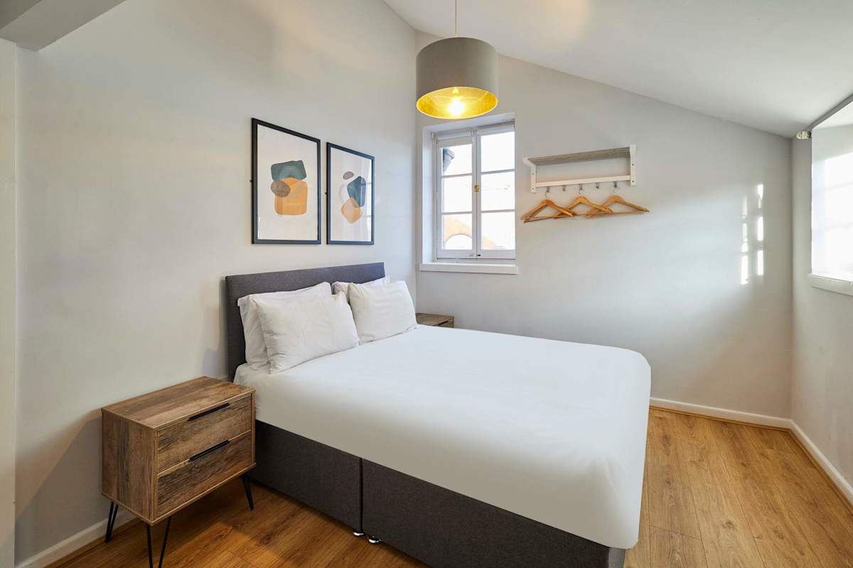 Apartment 8, Stanley Street – photo 27