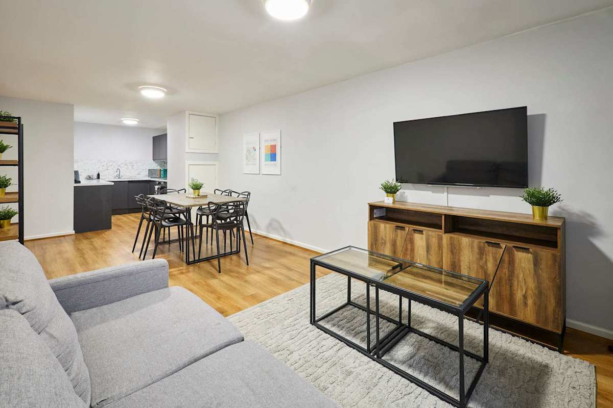 Apartment 10, Stanley Street – photo 1