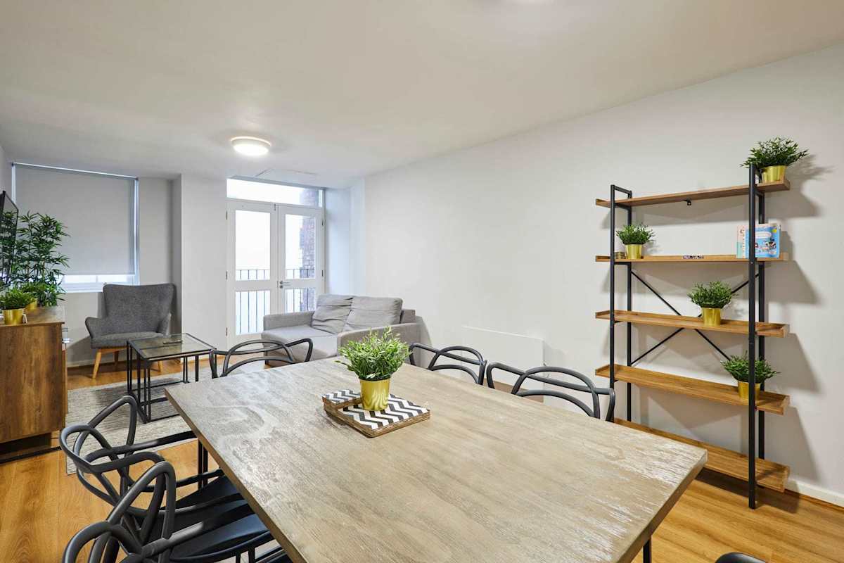 Apartment 10, Stanley Street – photo 11