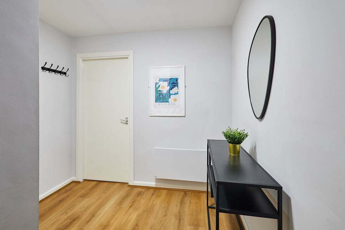 Apartment 10, Stanley Street – photo 18