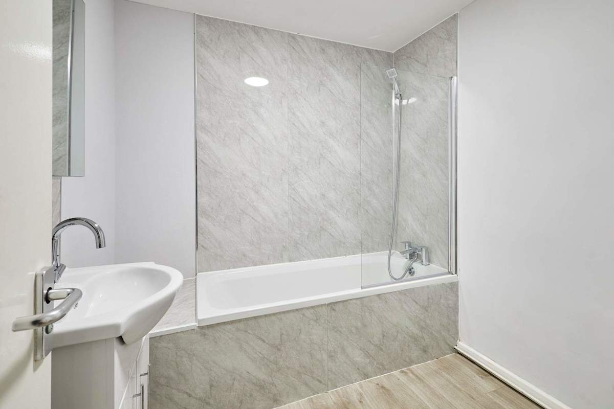 Apartment 10, Stanley Street – photo 23