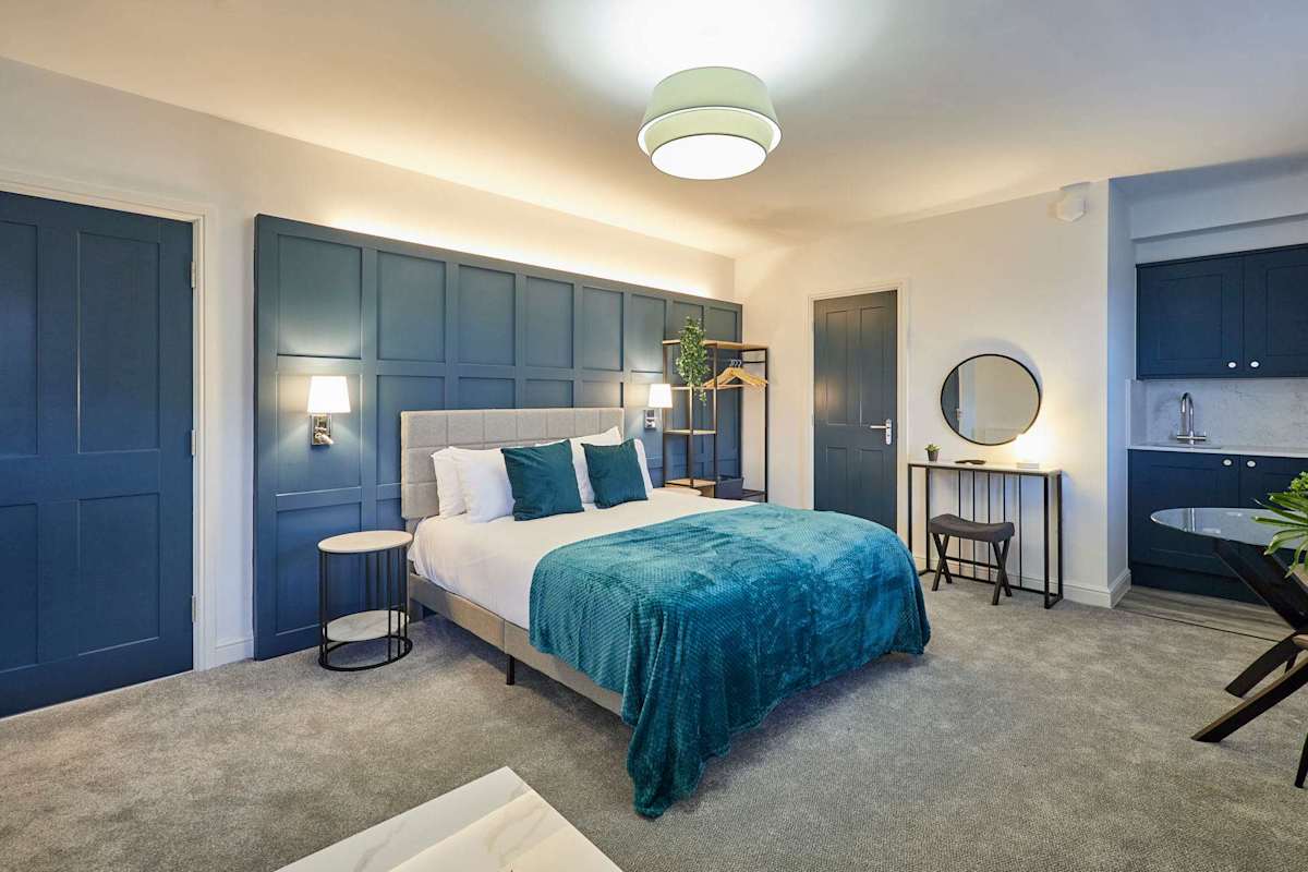 The Langley Hotel, Apartment 8 – photo 1