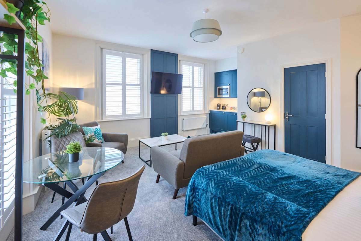 The Langley Hotel, Apartment 5 – photo 8