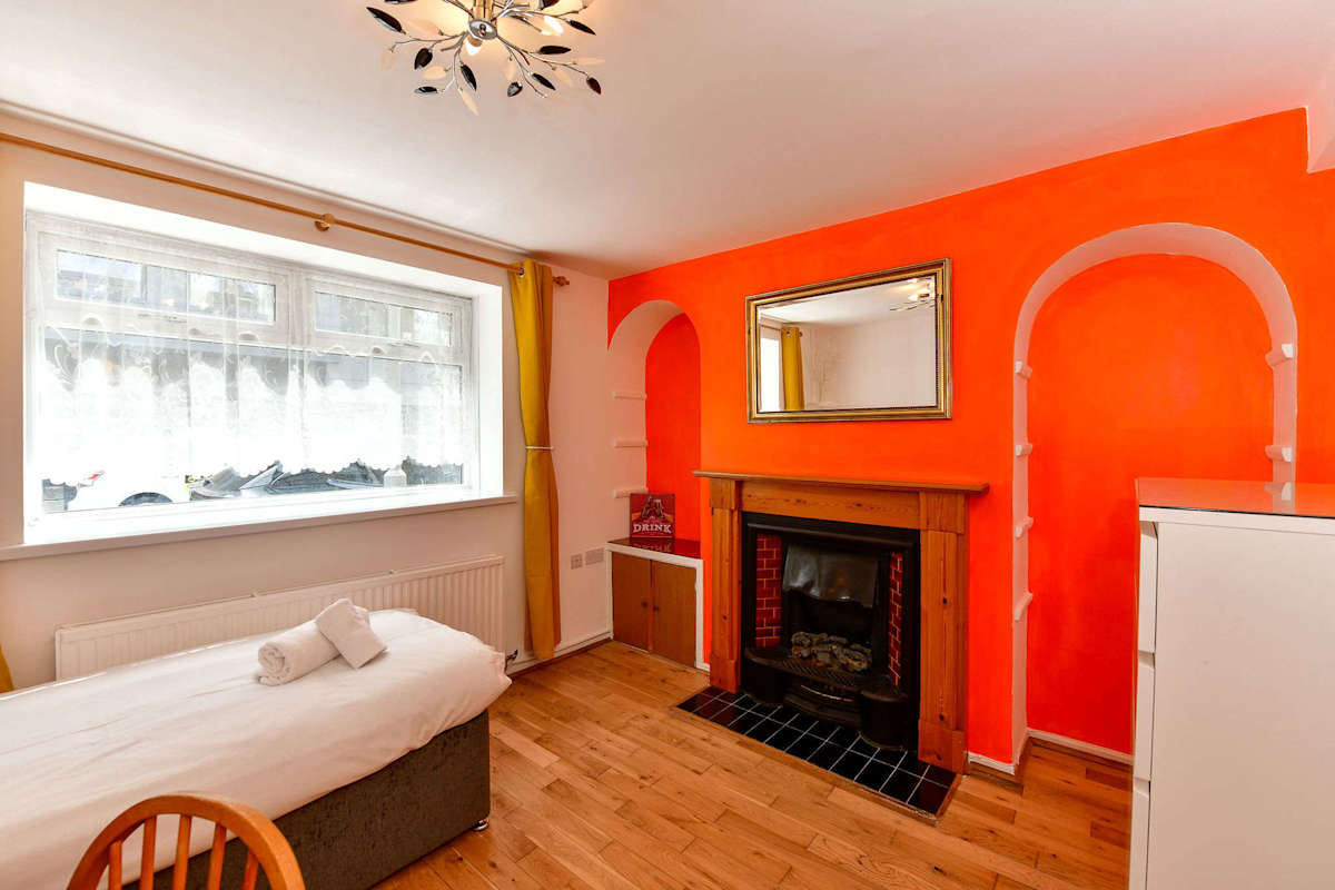 Oxford Street House – photo 17
