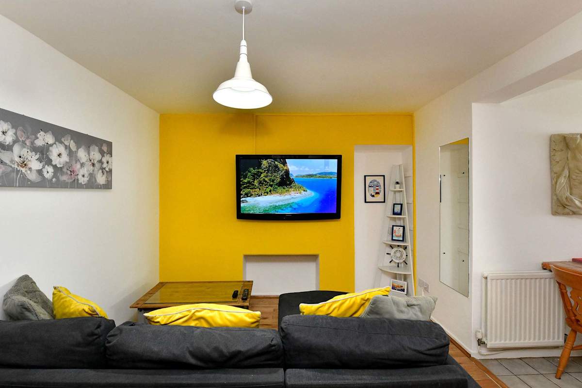 Oxford Street House – photo 12