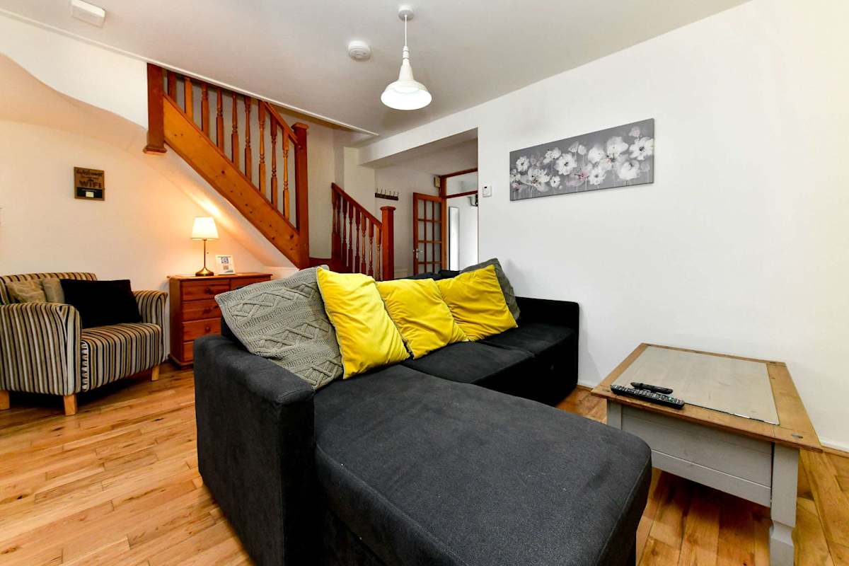 Oxford Street House – photo 14