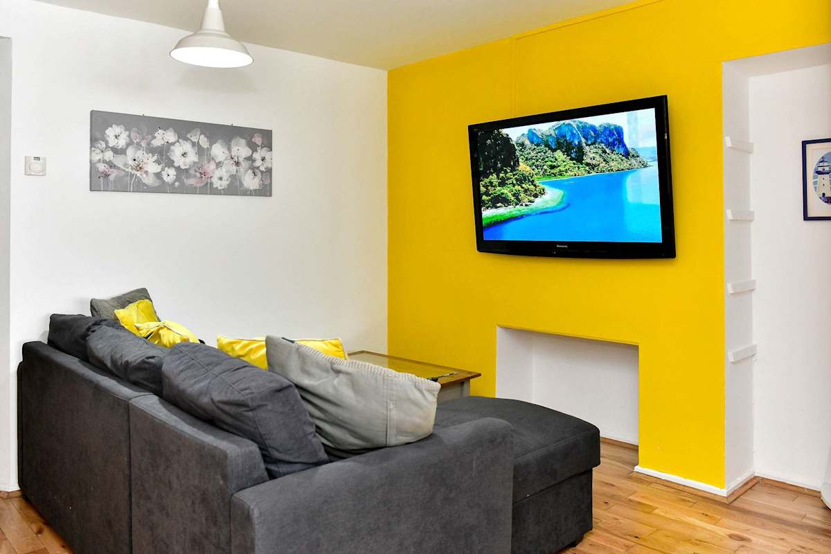 Oxford Street House – photo 13