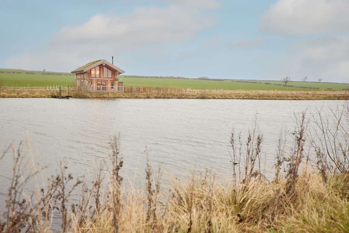 Cabin on the Loch – photo 27