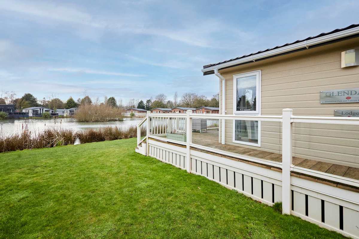 Lakeside Gem Lodge – photo 6