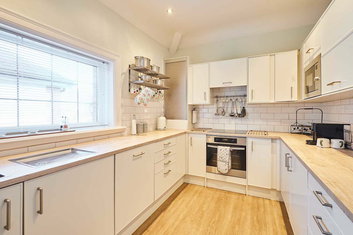 Deepdale Apartment – photo 2