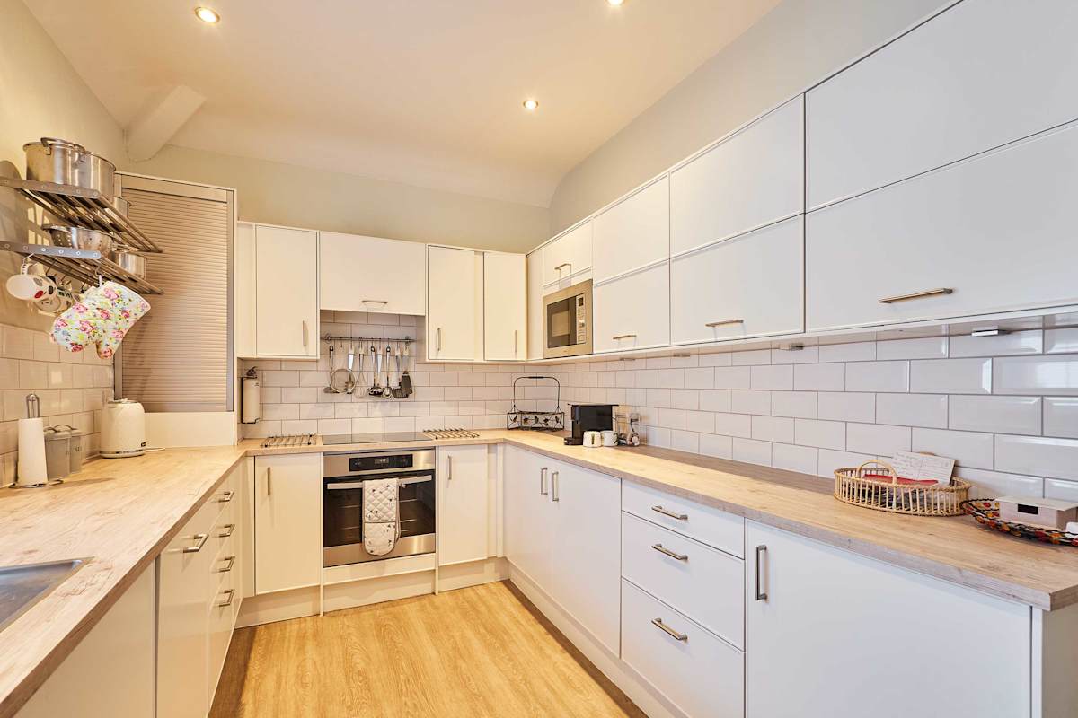 Deepdale Apartment – photo 10