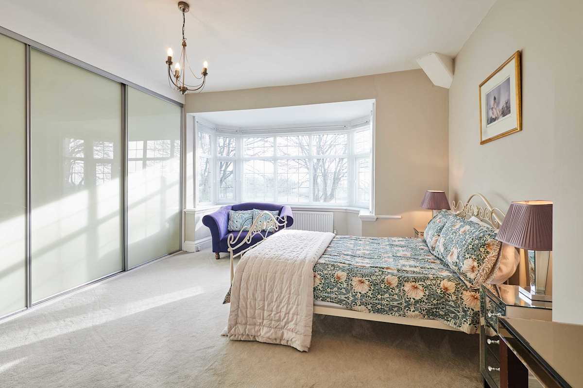 Deepdale Apartment – photo 12