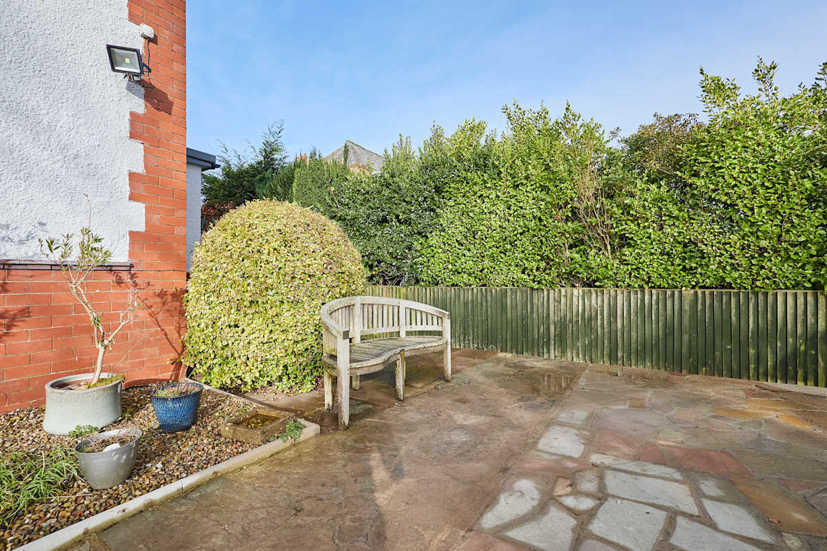 Deepdale Apartment – photo 28