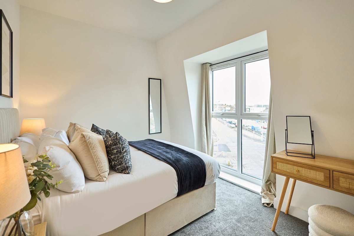18 Queens Court – photo 3