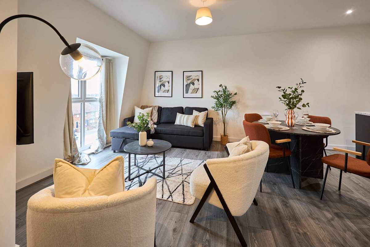 18 Queens Court – photo 9