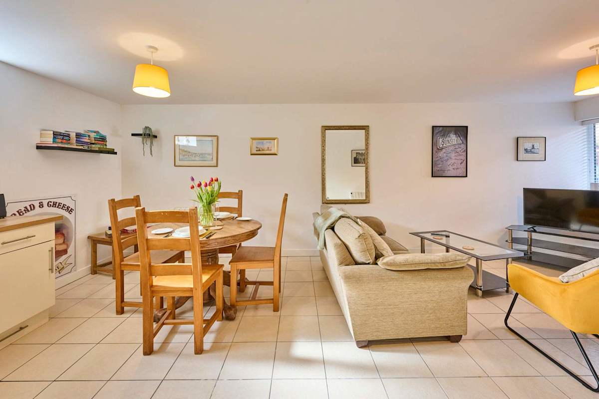 Nile Street Retreat – photo 2