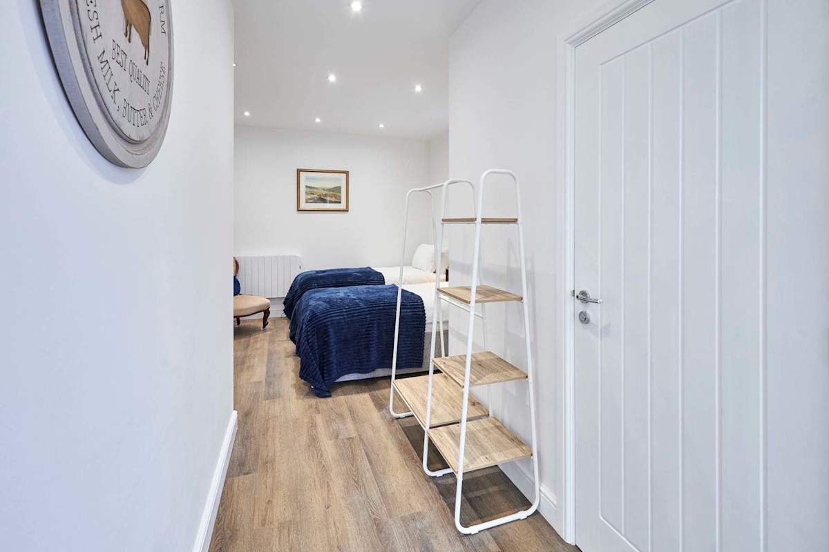 The Coach House Apartment 3 – photo 23