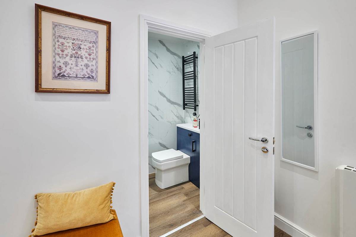 The Coach House Apartment 3 – photo 16