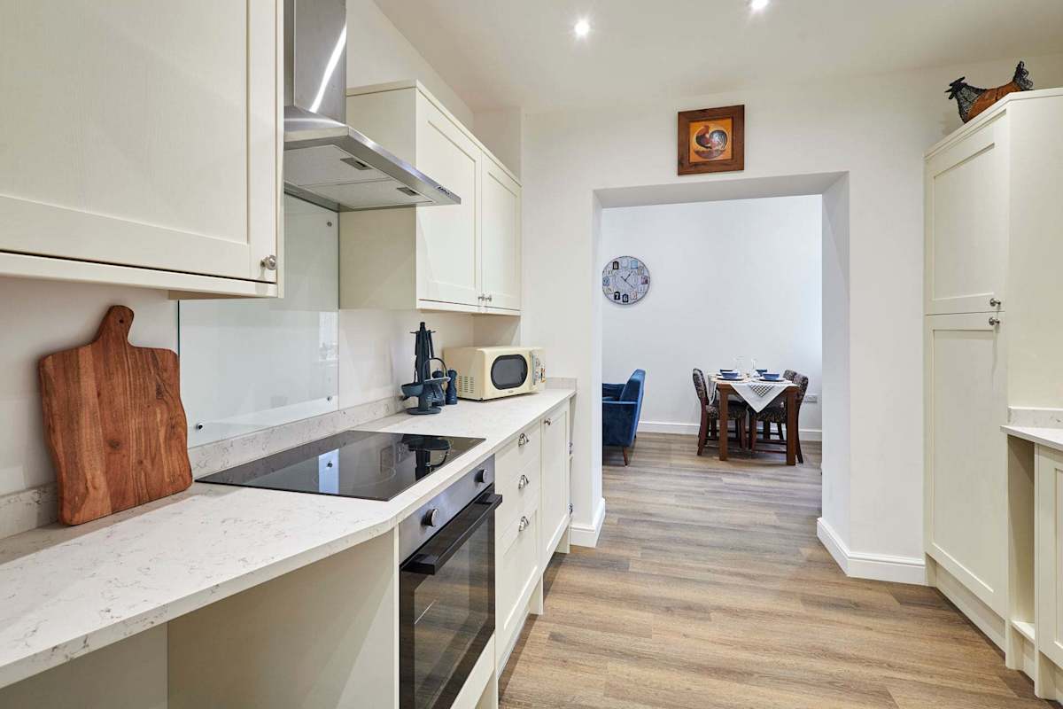 The Coach House Apartment 3 – photo 10
