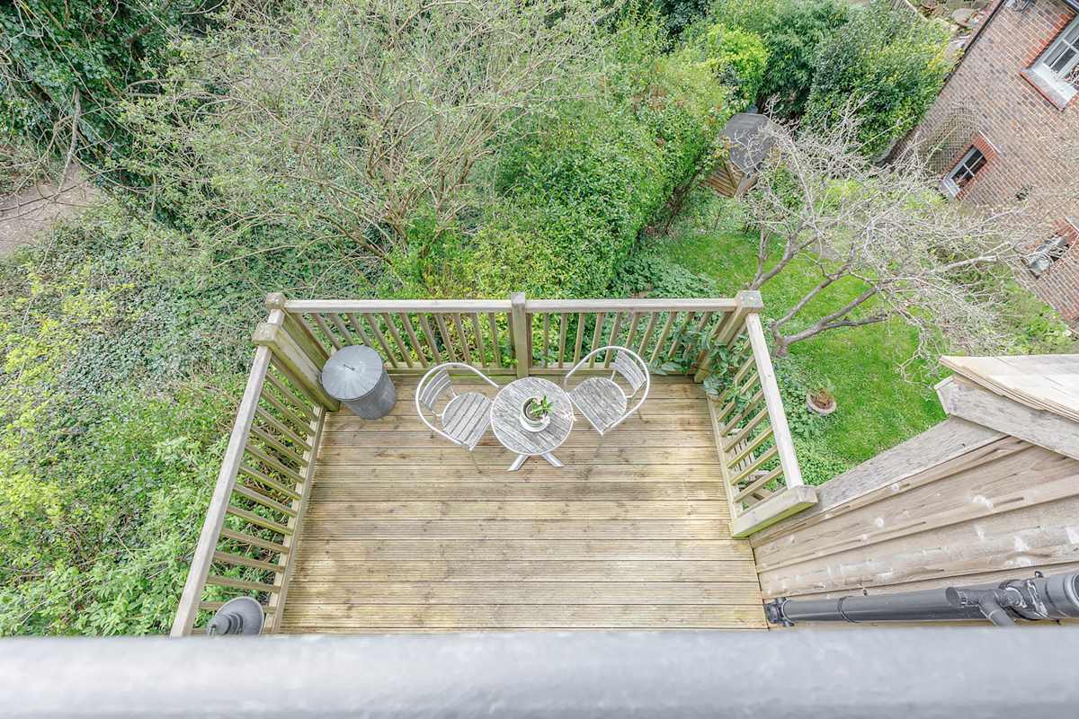 Tree House – photo 26