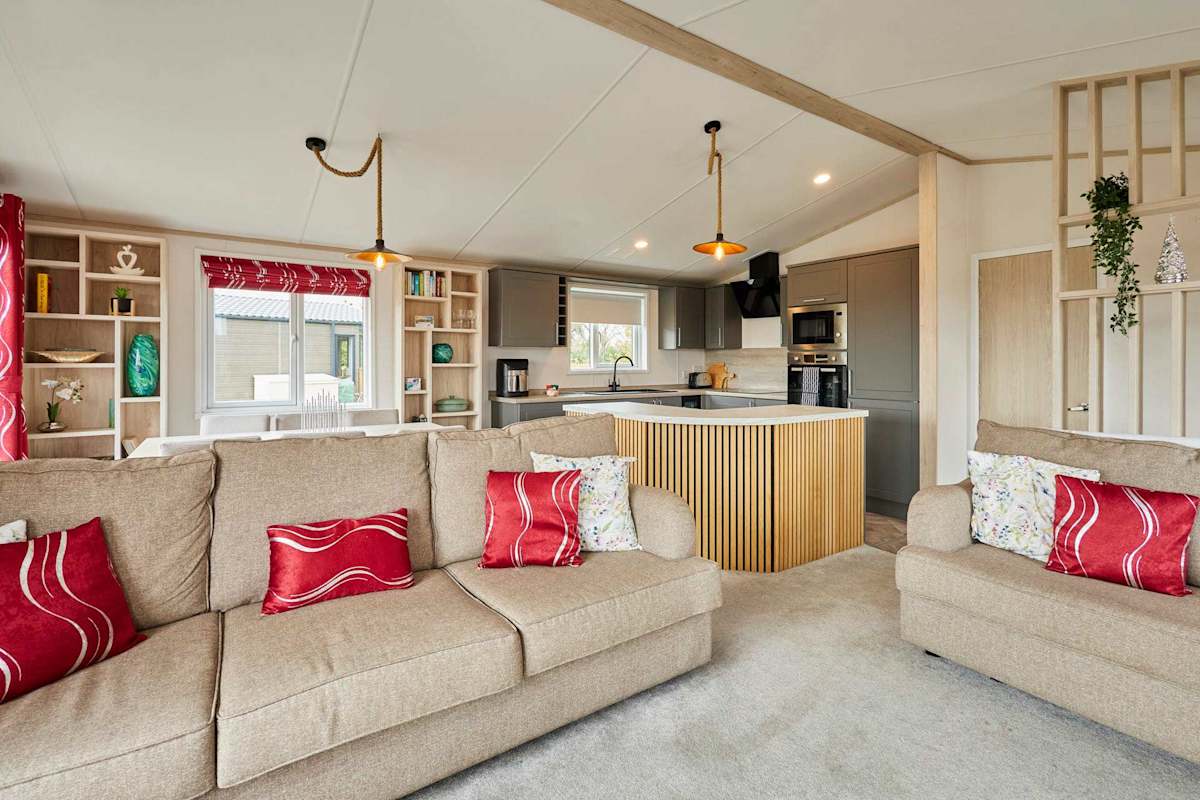 Linden Lodge, Ashdown Retreat – photo 10