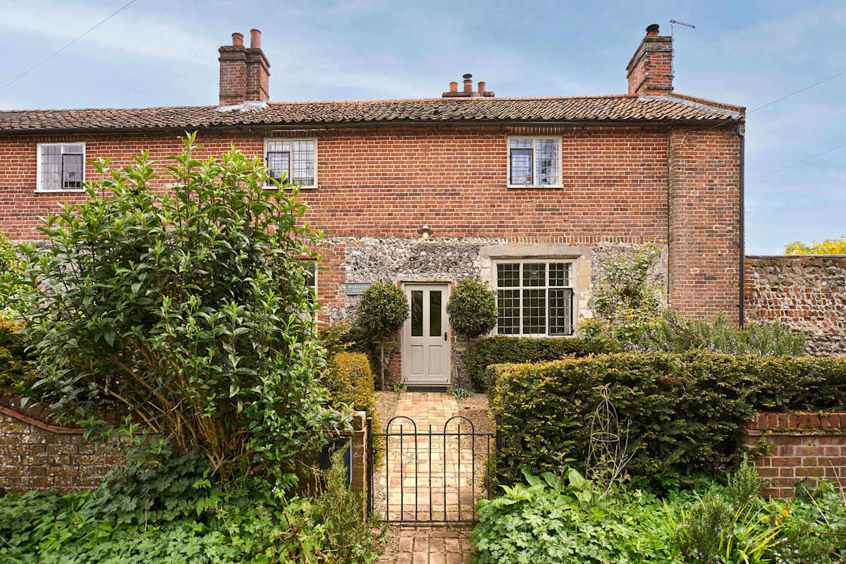 Woodcutters Cottage – photo 6