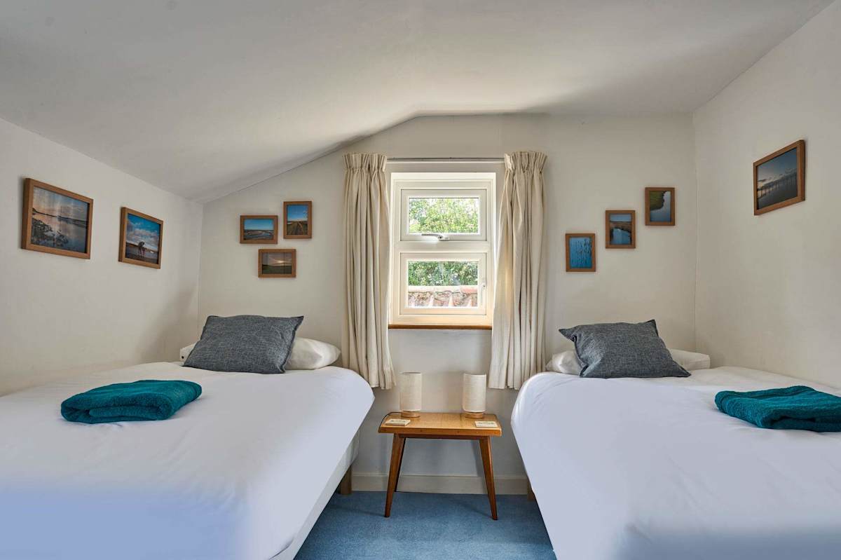 Teal Cottage – photo 17