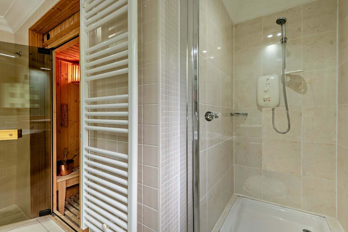 Blackthorne Lodge – photo 11