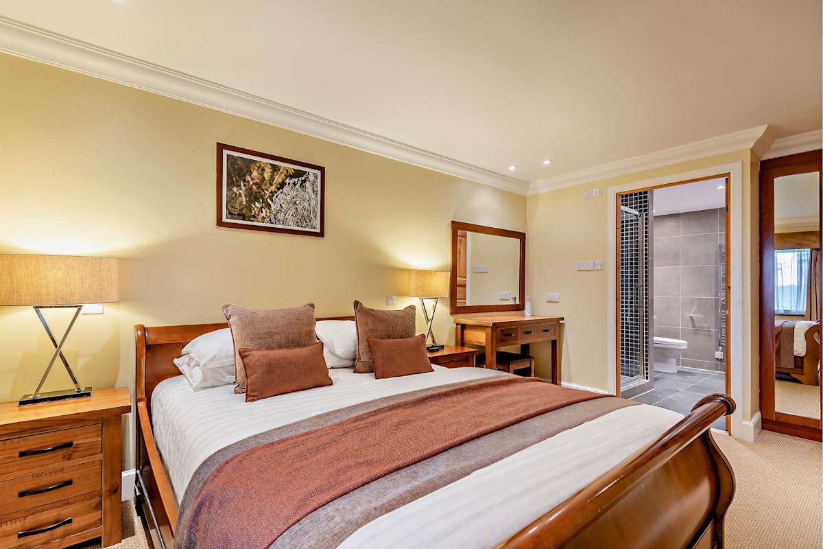 Blackthorne Lodge – photo 13