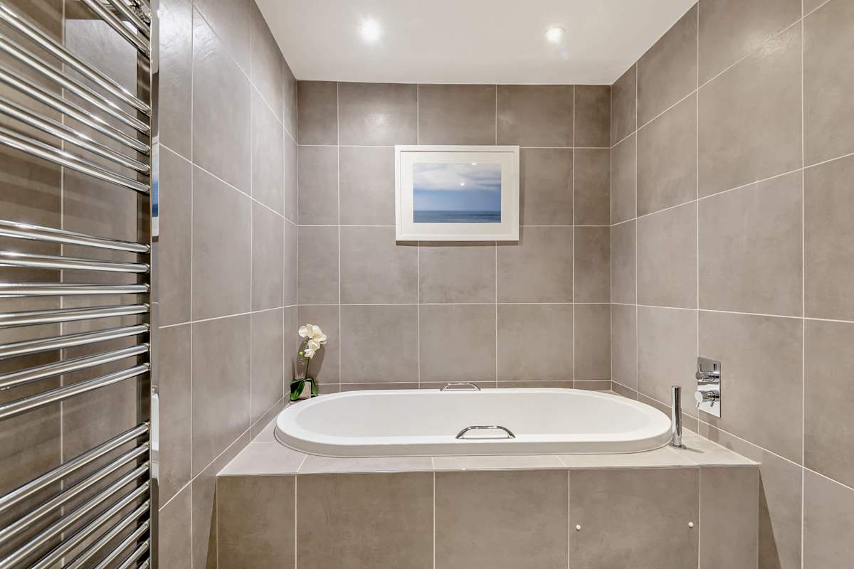 Blackthorne Lodge – photo 15